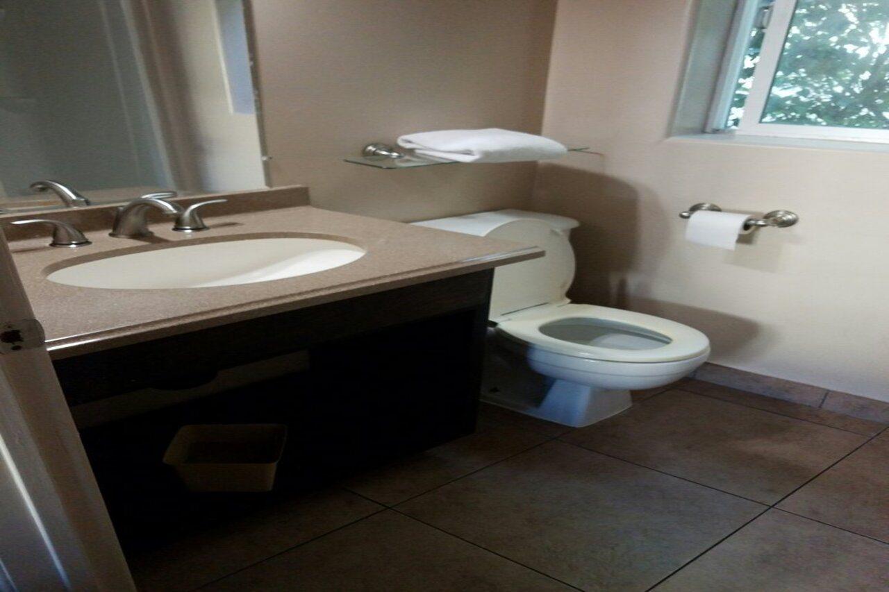 Fairfield Inn & Suites By Marriott San Diego Pacific Beach Bagian luar foto