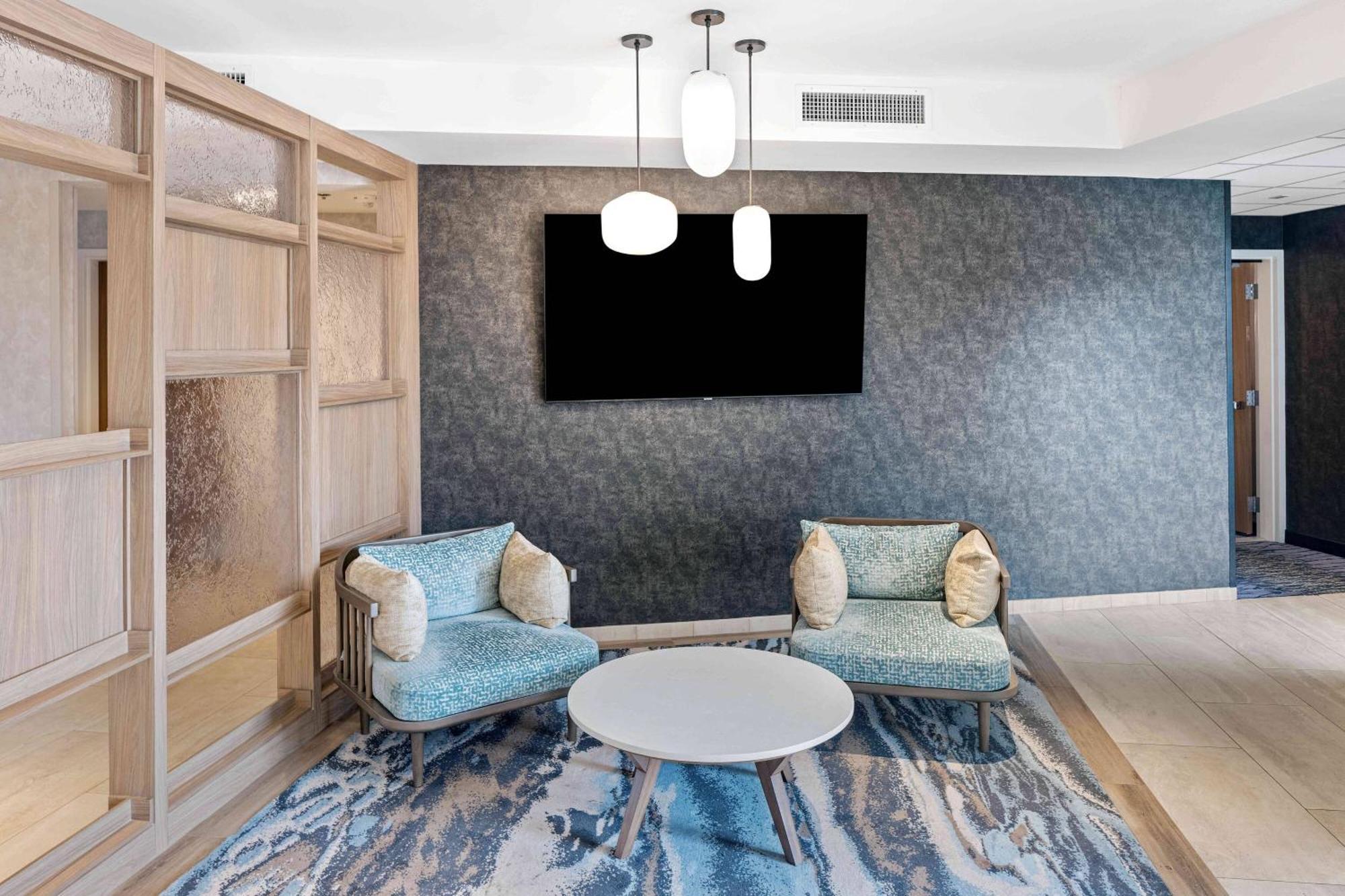 Fairfield Inn & Suites By Marriott San Diego Pacific Beach Bagian luar foto