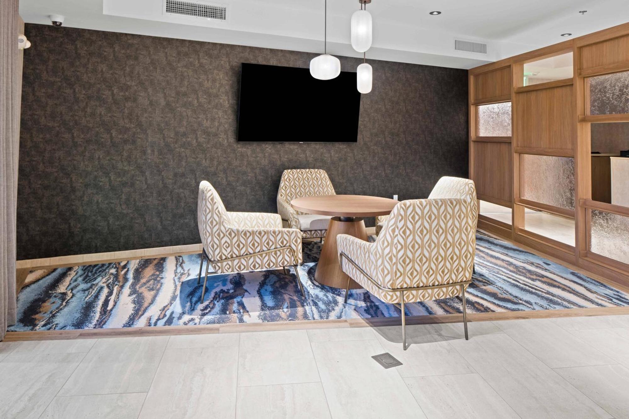 Fairfield Inn & Suites By Marriott San Diego Pacific Beach Bagian luar foto