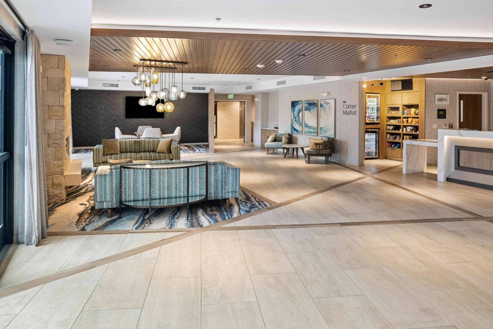 Fairfield Inn & Suites By Marriott San Diego Pacific Beach Bagian luar foto