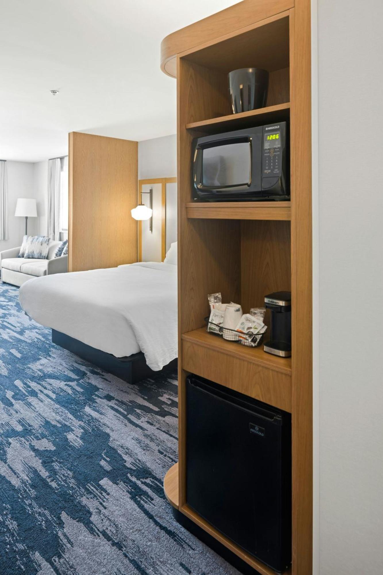 Fairfield Inn & Suites By Marriott San Diego Pacific Beach Bagian luar foto